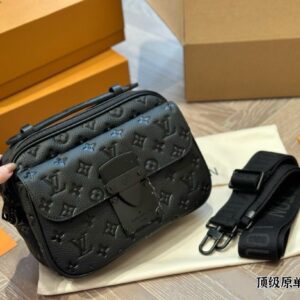 [국내배송]루이비통 고급 S 락 메신저