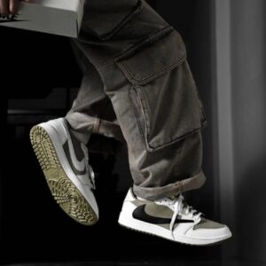 [국내배송]나이키 [NIKE] 수입고급 에어조던 1 로우 골프 x Travis Scott 트래비스 스캇 Neutral Olive