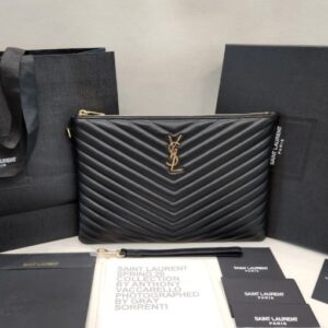 [국내배송]생로랑 마틀라세 소가죽 금장 클러치백 413444 최상위버전