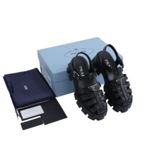 [국내배송]프라다 러버 모놀리스 샌들