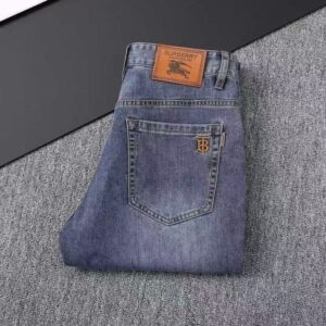 [국내배송]버버리 2025FW 뉴BT 자수로고 스판데님진