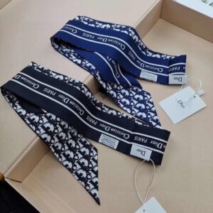 [국내배송]디올 오블리크 방도 스카프