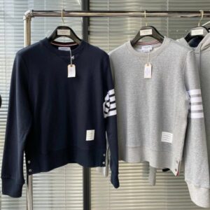 [국내배송]톰라운 25S/S 4BAR 사선완장 맨투맨