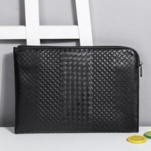 [국내배송]보테가 베네타 인트레치아토 레더 악어 클러치