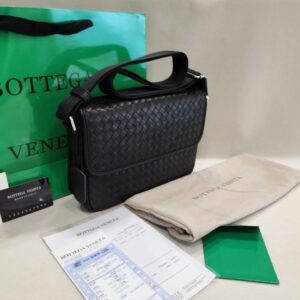 [국내배송]보테가 베네타 인트레치아토 크로스백( 최상위 버전) 168-305
