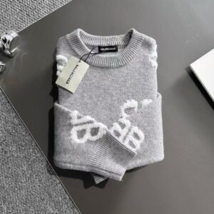 [국내배송]발렌시아가 2024 BB 자가드 울니트